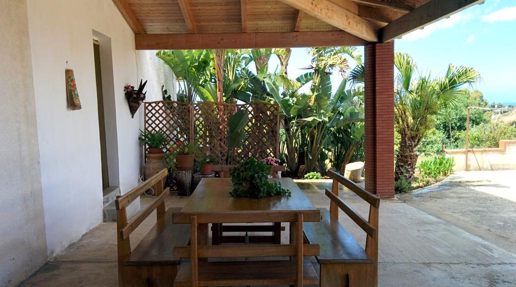 Il Gelsomino Home Holiday Алкамо Екстериор снимка